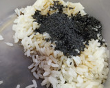 Foto del paso 2 de la receta: Crackers de arroz y sésamo sin gluten y vegan en microondas