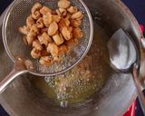 Foto langkah ke 14 dari resep Resep & Cara Membuat Kue Garpu Bawang yang gurih dan renyah.
