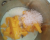 Mengo milk sheke રેસીપી સ્ટેપ2ફોટો