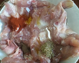 Foto del paso 1 de la receta: Muslos deshusados al ajillo con arroz