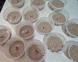 Foto langkah ke 5 dari resep Bolu Kukus Ketan Hitam Keju Lumer.