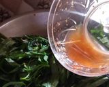 Foto langkah ke 5 dari resep Tumis Kangkung Cauge...