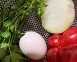 Hình bước làm 1 của món Cơm trộn tôm