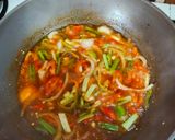 Foto langkah ke 4 dari resep Telor ceplok asam manis.