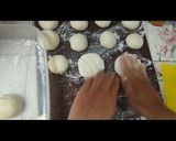 Foto langkah ke 8 dari resep Donat Ekonomis 3Bahan ! No telur ! Ide jualan ! Enak & Lembut.