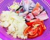 Hình bước làm 1 của món Canh măng chua đầu cá hồi