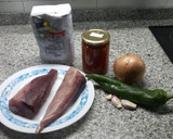 Foto del paso 1 de la receta: Bonito con tomate
