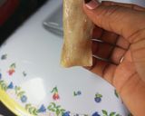 A picture of step 5 of Super crispy chicken spring rolls.