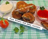 A picture of step 4 of Tuna, Potato and Peas Cutlets.