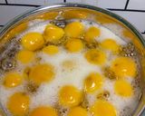 Foto langkah ke 4 dari resep Klepon Labu Kuning.