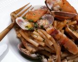 Foto del paso 9 de la receta: Fideos con panceta ibérica y almejas