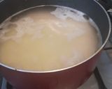 A picture of step 1 of Chinese egg fried Rice.