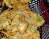 Foto langkah ke 3 dari resep Ote Ote bakwan sayur versi saya.