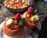 Foto del paso 3 de la receta: Ensalada de frutas en Pomelos
