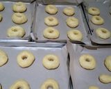 Foto langkah ke 4 dari resep Donat Labu Kuning / Donat Waluh.