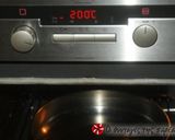 A picture of step 3 of Different potatoes in the oven.