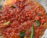Foto langkah ke 2 dari resep Sambel Cumi Asin Pedas Super Recommended !.