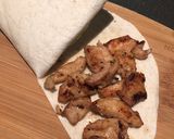 Csibehússal töltött tortilla recept fázis 3 fotója