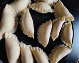 गुजिया (Gujiya recipe in hindi) रेसिपी चरण 3 फोटो