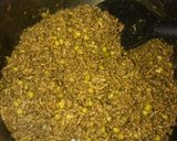 Une image de l'étape 1 de Samoussa au bœuf épicé & petits pois.
