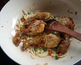 Foto langkah ke 2 dari resep Ayam kecap saus tiram.