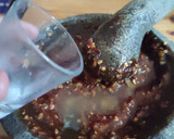 Foto langkah ke 3 dari resep Rujak Petis Madura.
