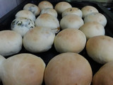 Pancitos saborizados de albahaca, cebolla, ajo y orégano