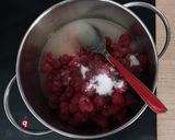 Málnatorta mascarponéval recept fázis 5 fotója