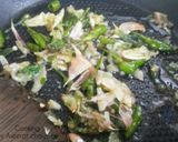 รูปขั้นตอนการทำที่ 2 ของ ไก่ผัดพริกขี้หนูสวน