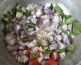 வெஜிடபிள் கோதுமை ரவை உப்புமா. (Vegetable kothumai ravai upma recipe in tamil) ரெசிபி ஸ்டேப் 2 புகைப்படம்