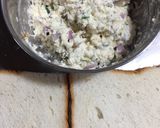 A picture of step 3 of Veg Mayonnaise Open Sandwich.