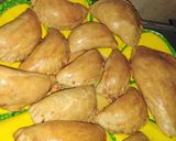 A picture of step 4 of Meat pie.