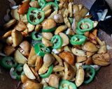 Foto langkah ke 2 dari resep Jengkol Goreng Kecap.