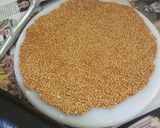 तिल चिक्की (til chikki recipe in Hindi) रेसिपी चरण 4 फोटो