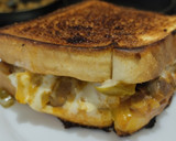 Foto del paso 6 de la receta: Sandwich🥯de carne🧅y queso🧀🥩🫑
