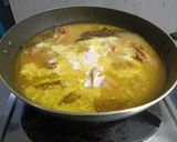 Foto langkah ke 6 dari resep Opor Ayam Kuah Kuning.
