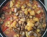 Foto langkah ke 4 dari resep Sambal goreng hati sapi kentang.