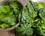 A picture of step 1 of Winter Spinach and Mushroom Salad.