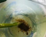 A picture of step 5 of Mutter Alo pulao.