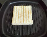A picture of step 5 of Creamy, Chicken, Veggies Sandwich 🥪🥪🥪.