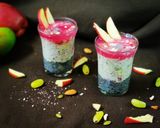 A picture of step 3 of Chia seeds fruit parfait smoothie.