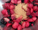 Foto del paso 1 de la receta: Crumble de frutos rojos y avena