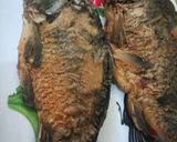 Foto langkah ke 1 dari resep Ikan Mas Bumbu Kuning.