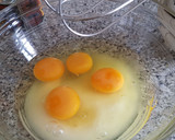 Foto del paso 1 de la receta: Pudín de Bizcocho y Melocotón