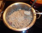 Φωτογραφία βήματος 16 της συνταγής Spaghetti με mascarpone, πράσο και λουκάνικο