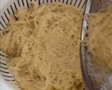 A picture of step 1 of Vermicilli Upma.