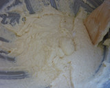 Foto del paso 2 de la receta: Budín de coco con crema y dulce de leche