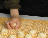 Foto langkah ke 4 dari resep Donat Kentang.