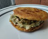 Foto del paso 4 de la receta: Arepa🫓🌽🌮 rellena de aguacate y pollo🥑🍗🫓