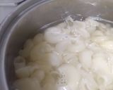 A picture of step 1 of Pasta in white sauce with garlic bread.